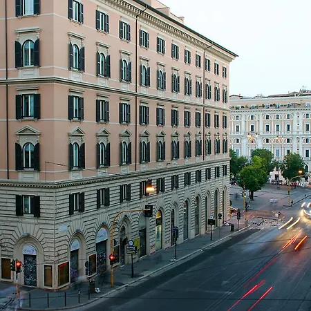 Premier Cavour Konukevi 3*